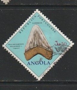 1970 Angola - Sc 557 - used VF - 1 single - Procarcharodon megalodon