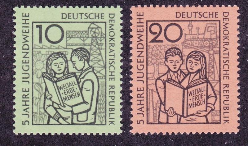 Germany DDR 426-27 MNH 1959 5 Years Youth Consecration Ceremony Set