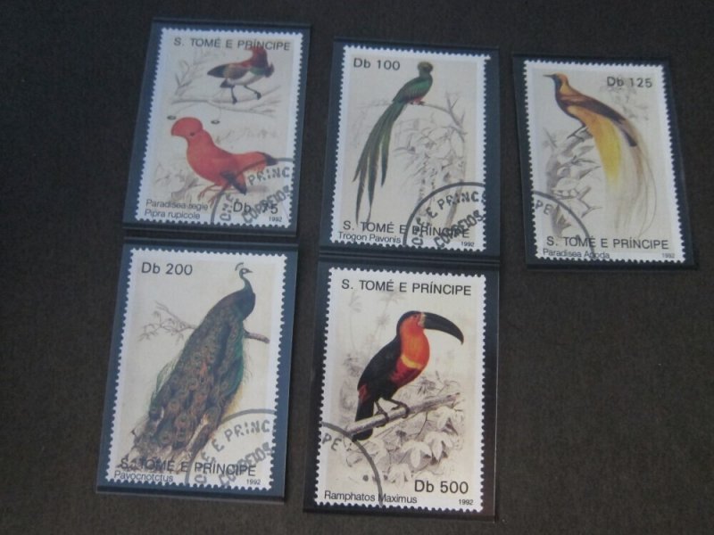 St. Thomas & Prince Islands 1992 Sc 1063-7 Bird set FU