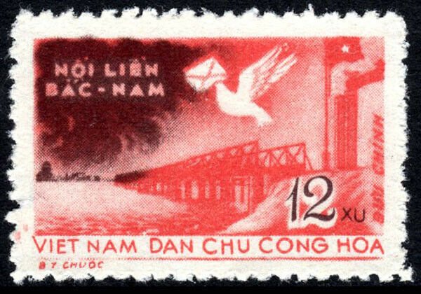 Viet Nam SC 99, MNH. Hien Luong Bridge. Carrier pigeon, 1959