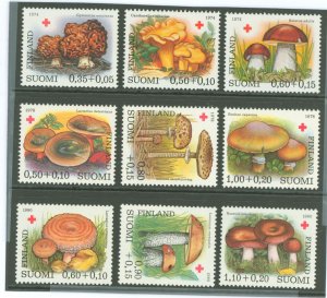 Finland #B200/B223 Mint (NH)