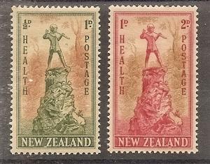 NEW ZEALAND B 26-27 MINT OG 1945 Peter Pan Statue