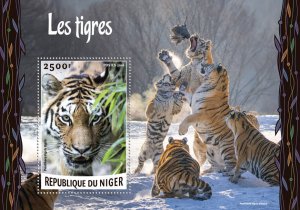 Wild Animals Tigers Stamps Niger 2016 MNH Siberian Tiger Big Cats Fauna 1v S/S