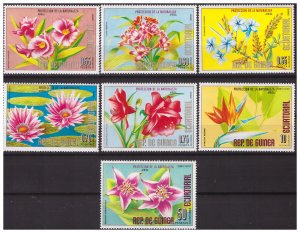 EQUATORIAL GUINEA 1976 FLOWERS AFRICA  7v MNH