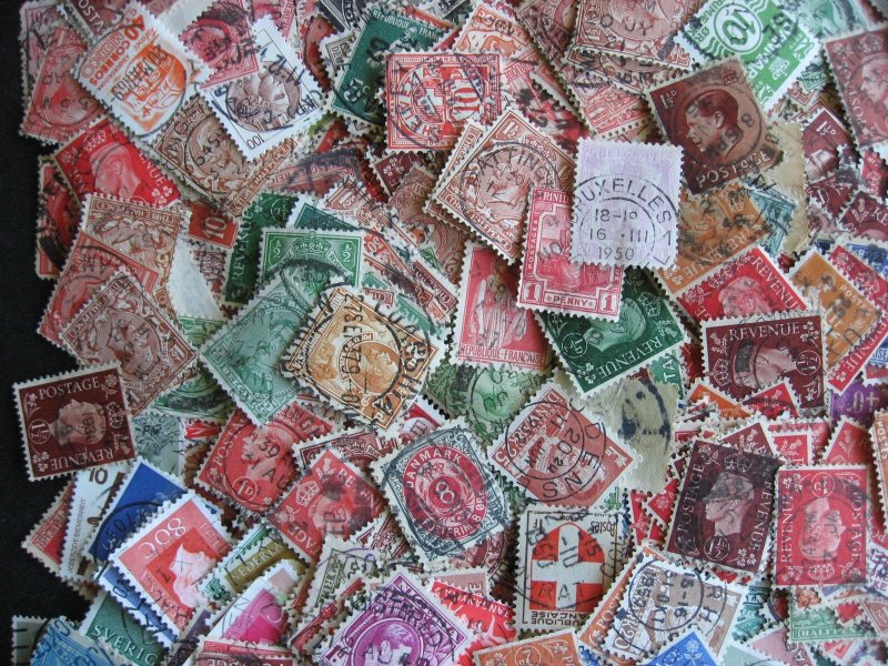 Date cancels 1,400 plus mostly different 1880s up till 2000ish era here!