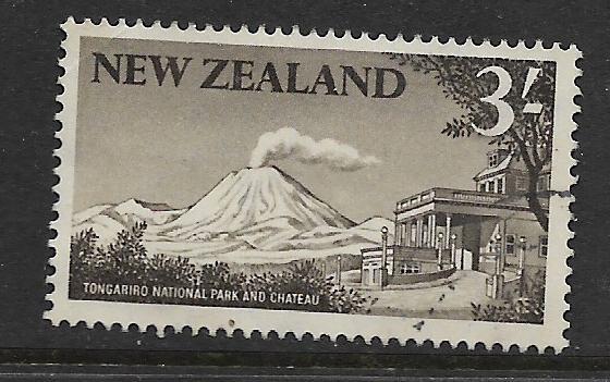 NEW ZEALAND, 349, USED, TONGARIRO NATIONAL PARK CHATEAU
