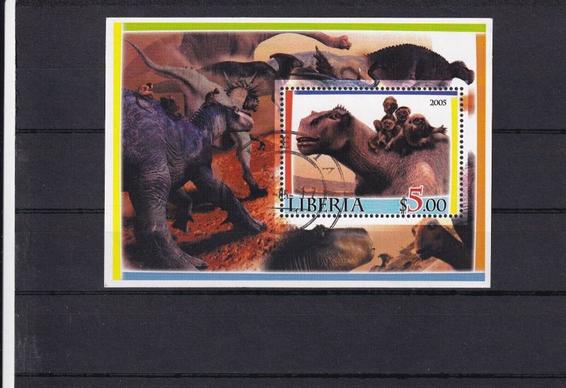 SA19i Liberia 2005 Dinosaurs used minisheet, Cinderella