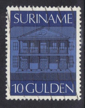 Surinam 1975  used  Central Bank  10 g.    #