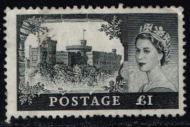 Great Britain #374 Edinburgh Castle & QE2; Used (6.00) (1Stars)