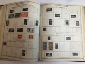 The New World Wide Postage Stamp Album Lots Of Old Stamps