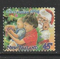 1994 New Zealand - Sc 1243 - MNH VF - singles - Children, Christmas tree, Santa