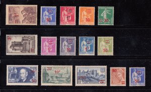 France Scott #400-414 MH