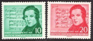 Sc# 303-04 - GDR Germany - 1956 Robert Schumann Music - MLH VF - superfleas