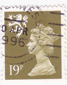 Scotland 1971-93 Machin QEII 19p bistre used