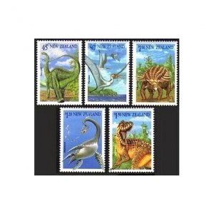 Fantastic: 1993 New Zealand Sc# 1180-84 - Dinosaurs - MNH postage stamp set Cv$6