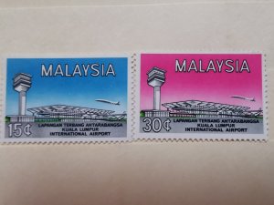 MALAYSIA 1982 MALAYSIA 25th ANN OF INDEPENDENCE  IN FINE  MINT CONDITION