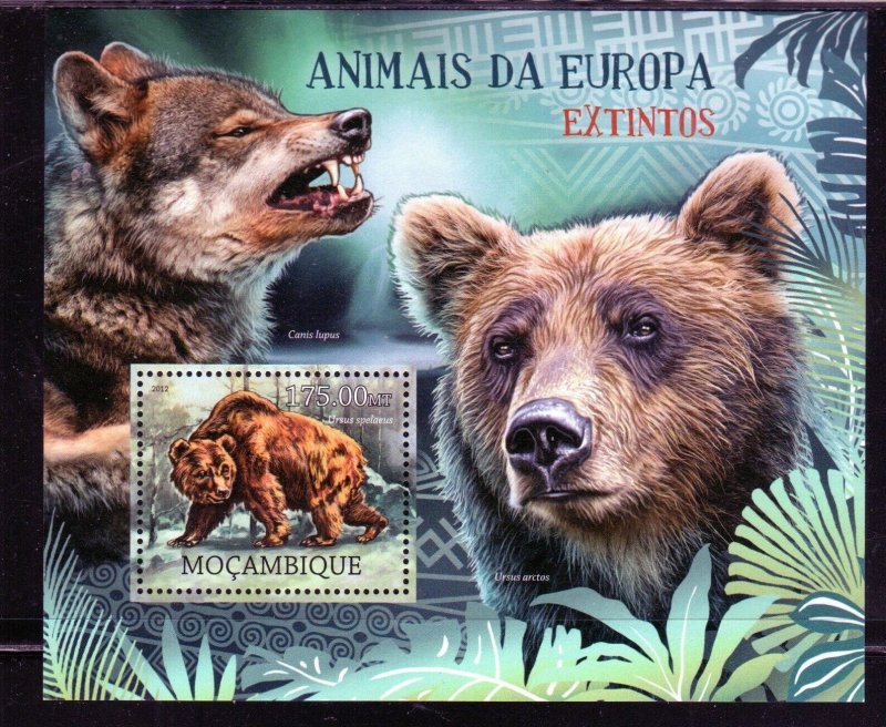 MOZAMBIQUE #2592 2012 EXTINCT ANIMALS MINT VF NH O.G S/S