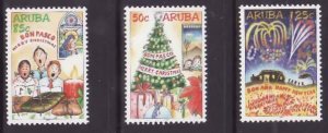 Aruba-Sc#252-4- id5-unused NH set-Christmas--New Year's Day-2004-