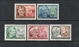 HUNGARY Sc# 896 - 900 MNH FVF Set-5 Children