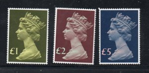 Great Britain Sc MH169, 175-76 1977 Machin Head Hi value stamps mint NH