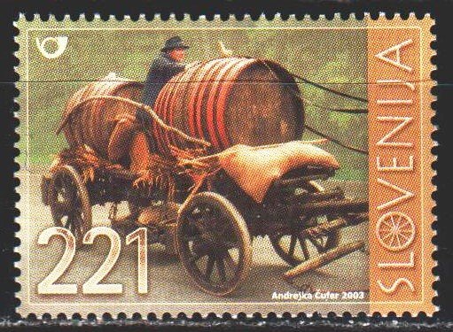 Slovenia. 2003. 452. Peasant cart, barrels. MNH.