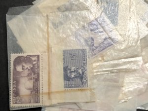 W.W. Stamps Very Nice New Zealand & Lots of Mint India + Very Old U.S