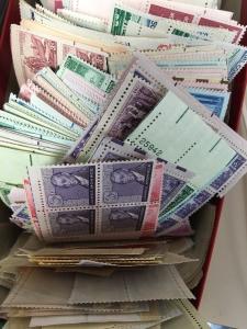 10,000 3¢ MINT STAMPS GREAT ASSORTMENT SOME DUPLICATION.#700'S-1100'S