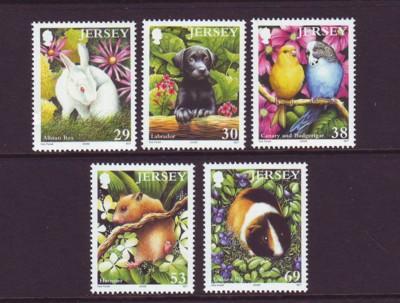 Jersey Sc 1093-97 2003 Pets stamp set mint NH