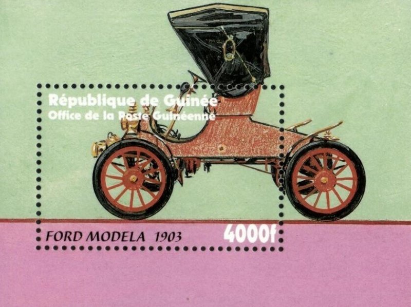 Guinea-Conakry 2002 - Classic Cars - Souvenir Stamp Sheet - Scott #2103 - MNH