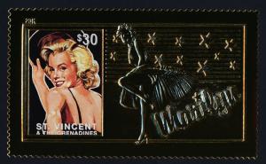 St Vincent 2214B MNH Marilyn Monroe, Gold Foil