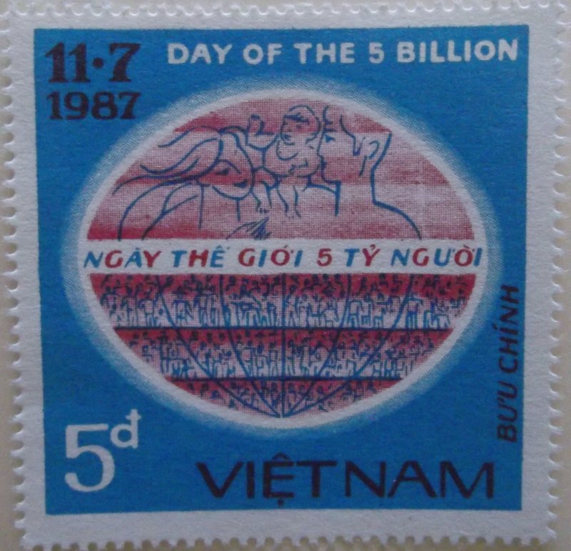 Vietnam 1760 MNH Cat $1.50 World Population Topical Full Set