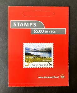 New Zealand: 2007, $5 booklet, contains 50c landscapes definitive  SB136. MNH