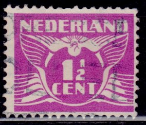 Netherlands, 1926-39, Gull, 1 1/2c, sc#166, used