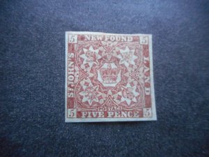 Newfoundland # 19 Fine OG (HR)