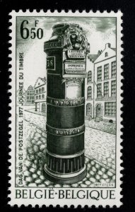 Belgium Scott 984 MNH** Pillar mail box 1977 stamp day