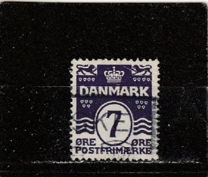 Denmark  Scott#  92  Used  (1930 Wavy Lines)