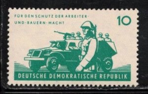 DDR Scott # 599 MNH - Soldier & Tank
