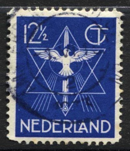 STAMP STATION PERTH Netherlands #200 Star dove and Sword Used