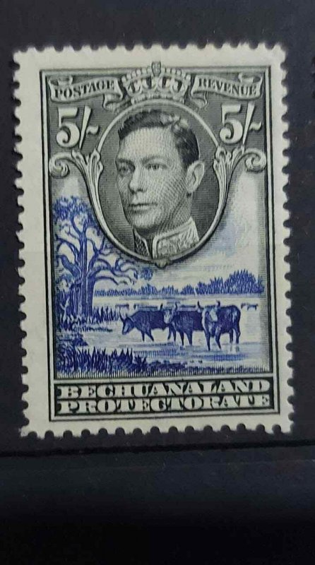 Bechuanaland 1938 GVI 5/- SG 127 mint