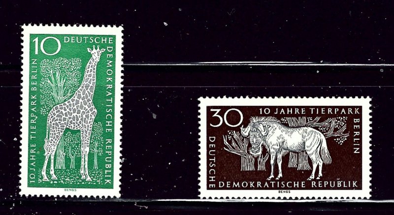 Germany (DDR) 759 and 761 MLH 1965 Animals  (P83)