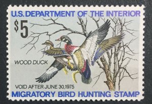 MOMEN: US STAMPS #RW41 DUCK MINT OG NH LOT #43330