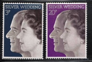 GREAT BRITAIN Scott # 683-4 MH - QEII - Silver Wedding Anniversary