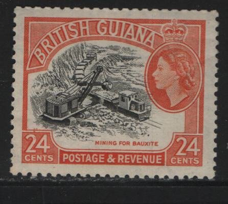 BRITISH GUIANA,  261  MINT HINGED