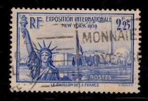 FRANCE  SCOTT 372 Used $2.25  NY Worlds fair stamp 1939