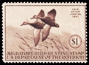 United States Hunting Permit Stamp Scott RW7 (1940) Mint H F, CV $115.00 C