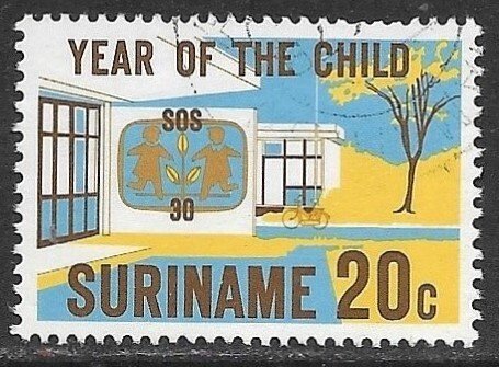 Suriname # 539 - Int. Year of the Child - used.....{BLW29}