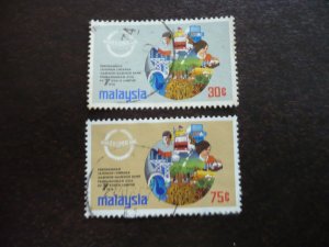 Stamps - Malaysia - Scott# 113-114 - Used Set of 2 Stamps