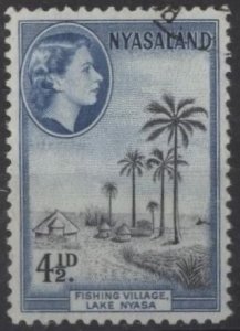 Nyasaland 103 (used) 4½p fishing village, Lake Nyasa, blue& black (1953)