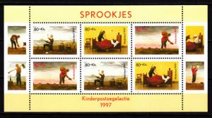 Netherlands souv. sheet B704a mnh