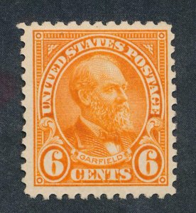 UNITED STATES (US) 558 MINT F-VF NEVER HINGED (NH)